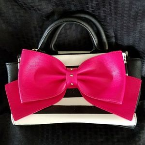 Betsey Johnson pink bow purse